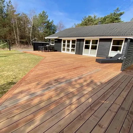 Filimena - 350m From The Sea In Ne Jutland By Interhome Holiday home Laeso